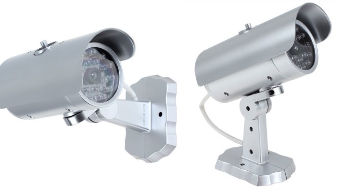 Как изготовить муляж камеры видеонаблюдения с мигающим красным светодиодом