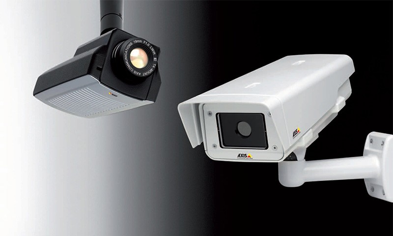 Лучшие топ-5 камер видеонаблюдения для подъезда: как выбрать?
